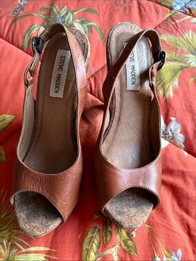 Steve Madden Tan Brown Leather Peep-Toe Slingback Wedges